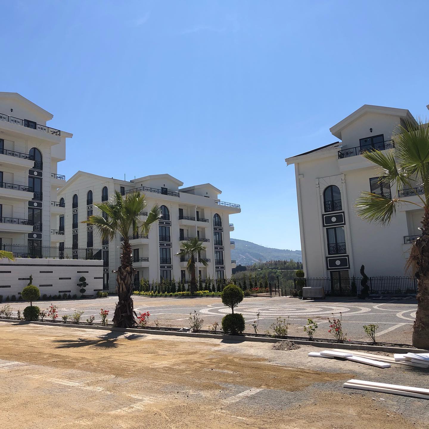 Akademik Elit Park Sitesi — avlu ve konut blokları